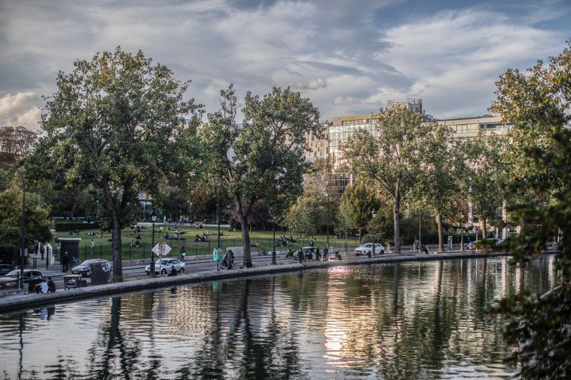 Canal Saint-Martin.jpg (Mathieu Delmestre)